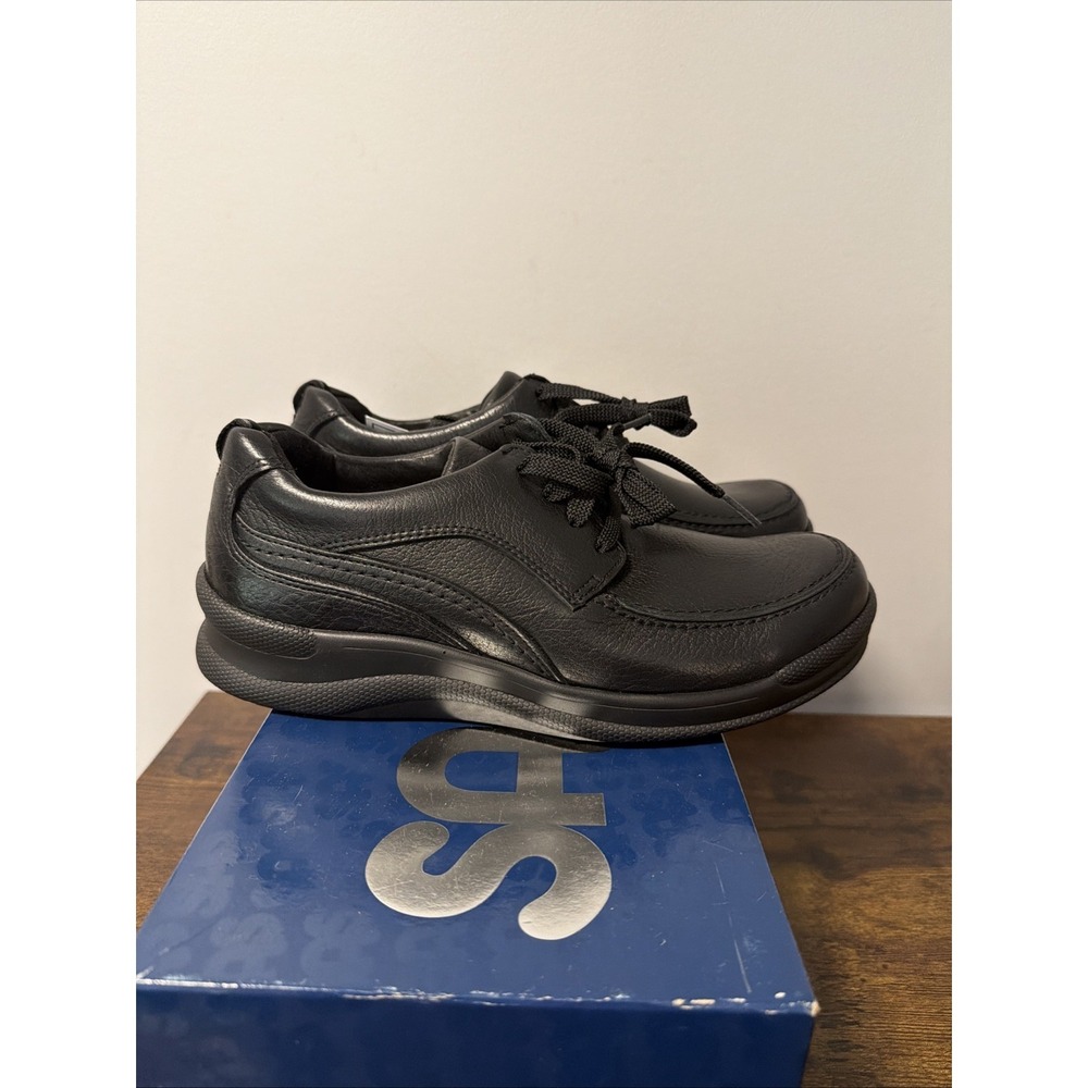 NEW - SAS Move On BLACK Leather Walking Shoe Men's Sz 6M, MADE IN USA, MSRP $229